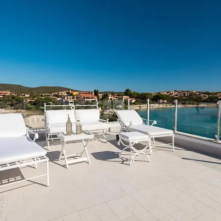 Bianca With A Heated Swimming Pool Villa Golfo Aranci