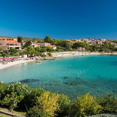 Villa Bianca With A Heated Swimming Pool Golfo Aranci