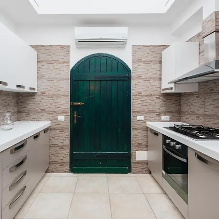 Bianca With A Heated Swimming Pool *