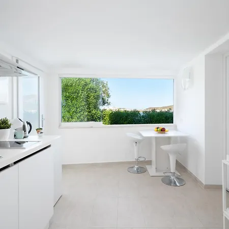 Bianca With A Heated Swimming Pool Villa Golfo Aranci